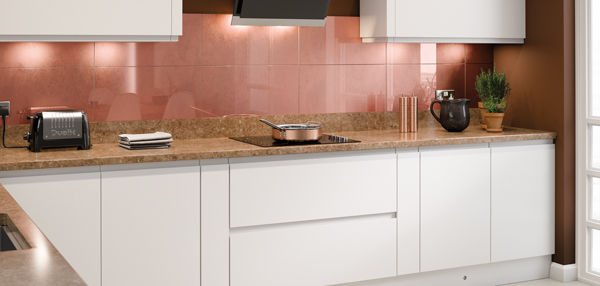 A compact handleless kitchen