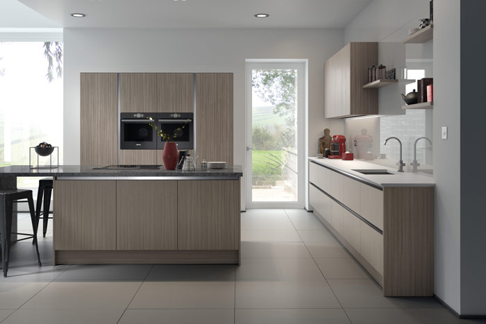 A handeless kitchen with wooden cabinets