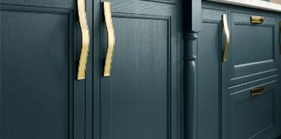 Green kitchen cabinets